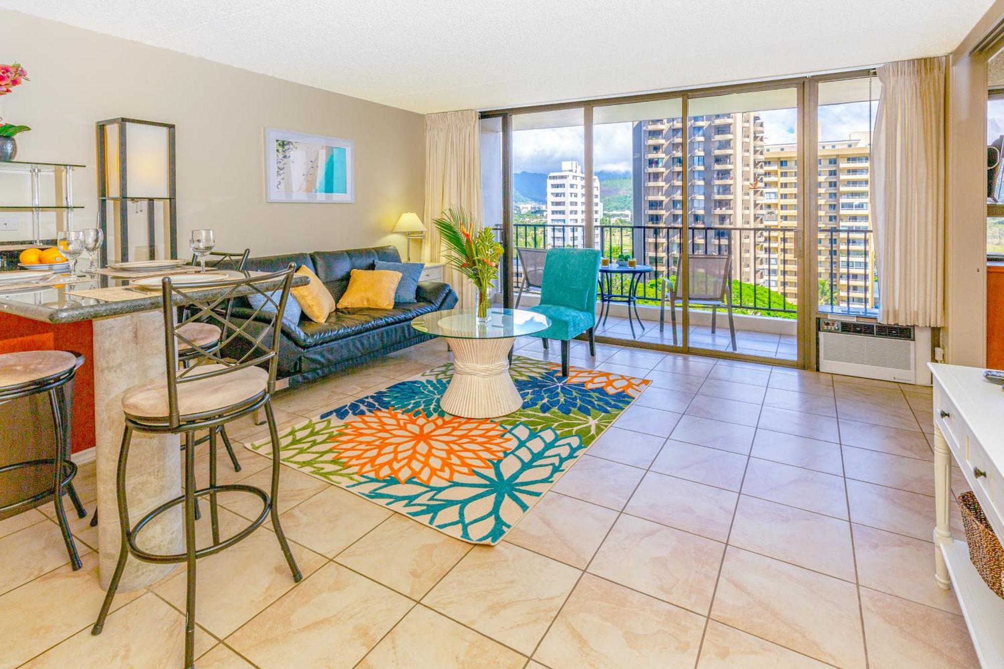 Mountain View Condo Near Beach With Free Parking! Гонолулу Экстерьер фото