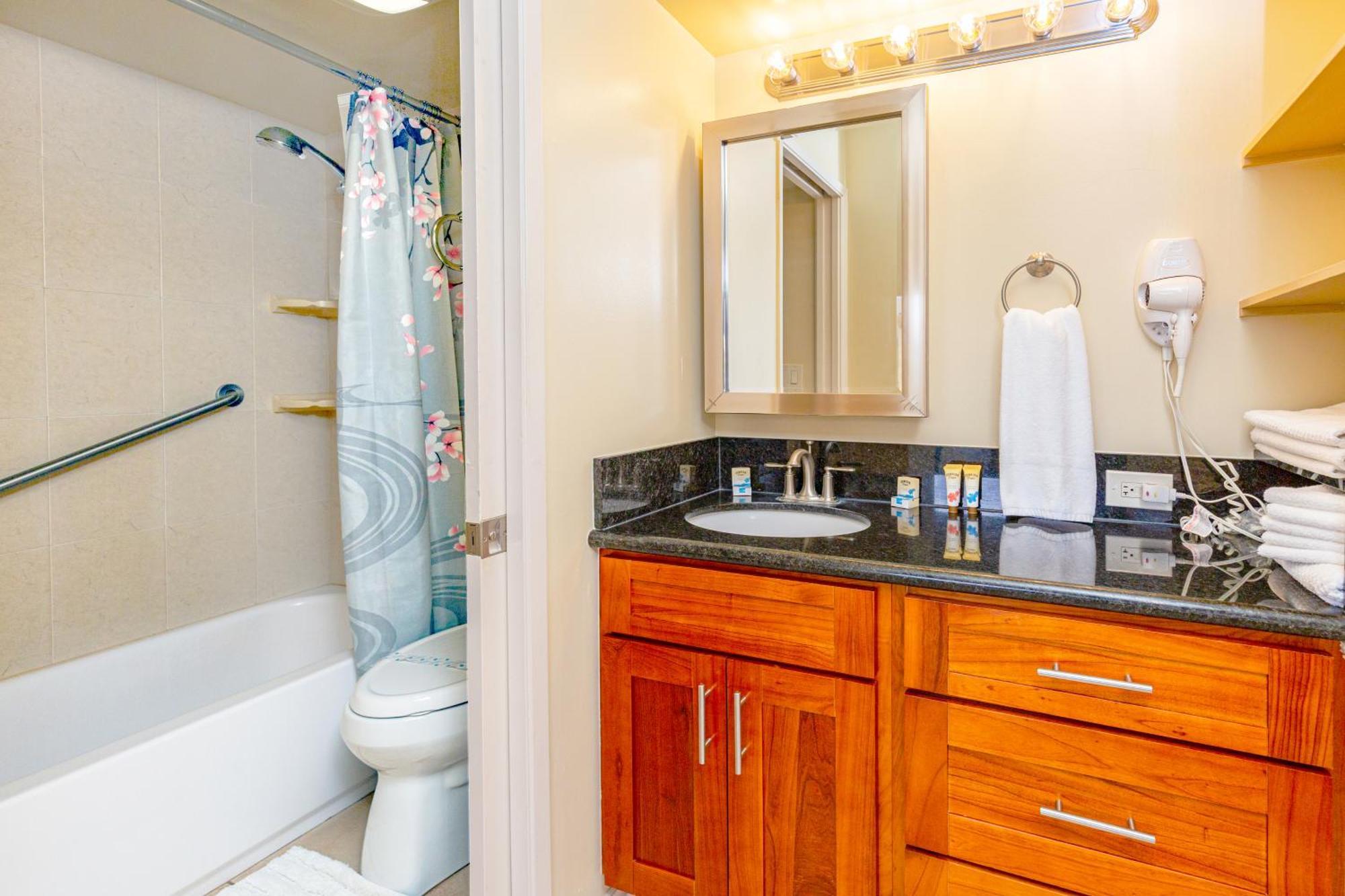 Mountain View Condo Near Beach With Free Parking! Гонолулу Экстерьер фото