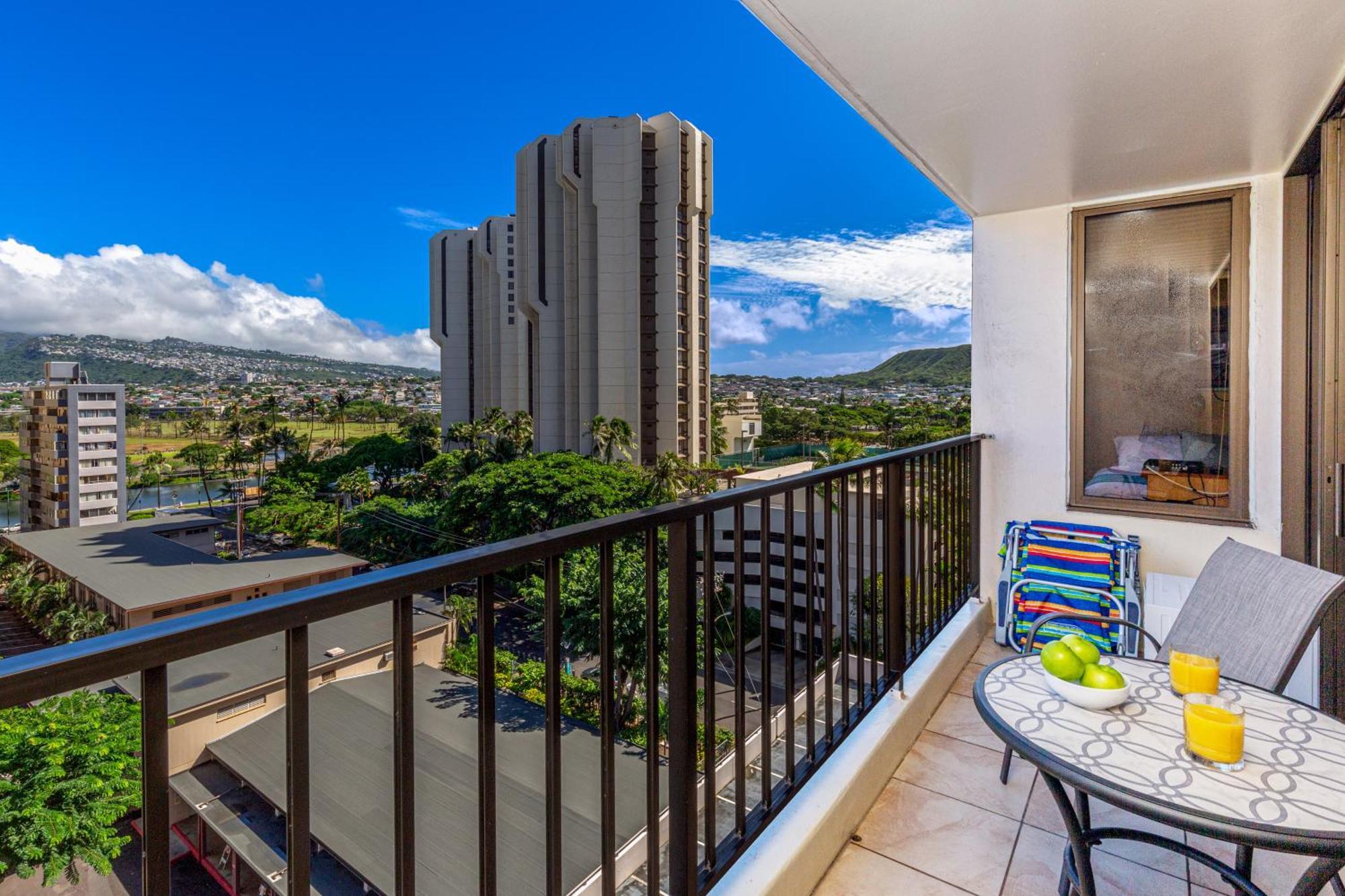 Mountain View Condo Near Beach With Free Parking! Гонолулу Экстерьер фото