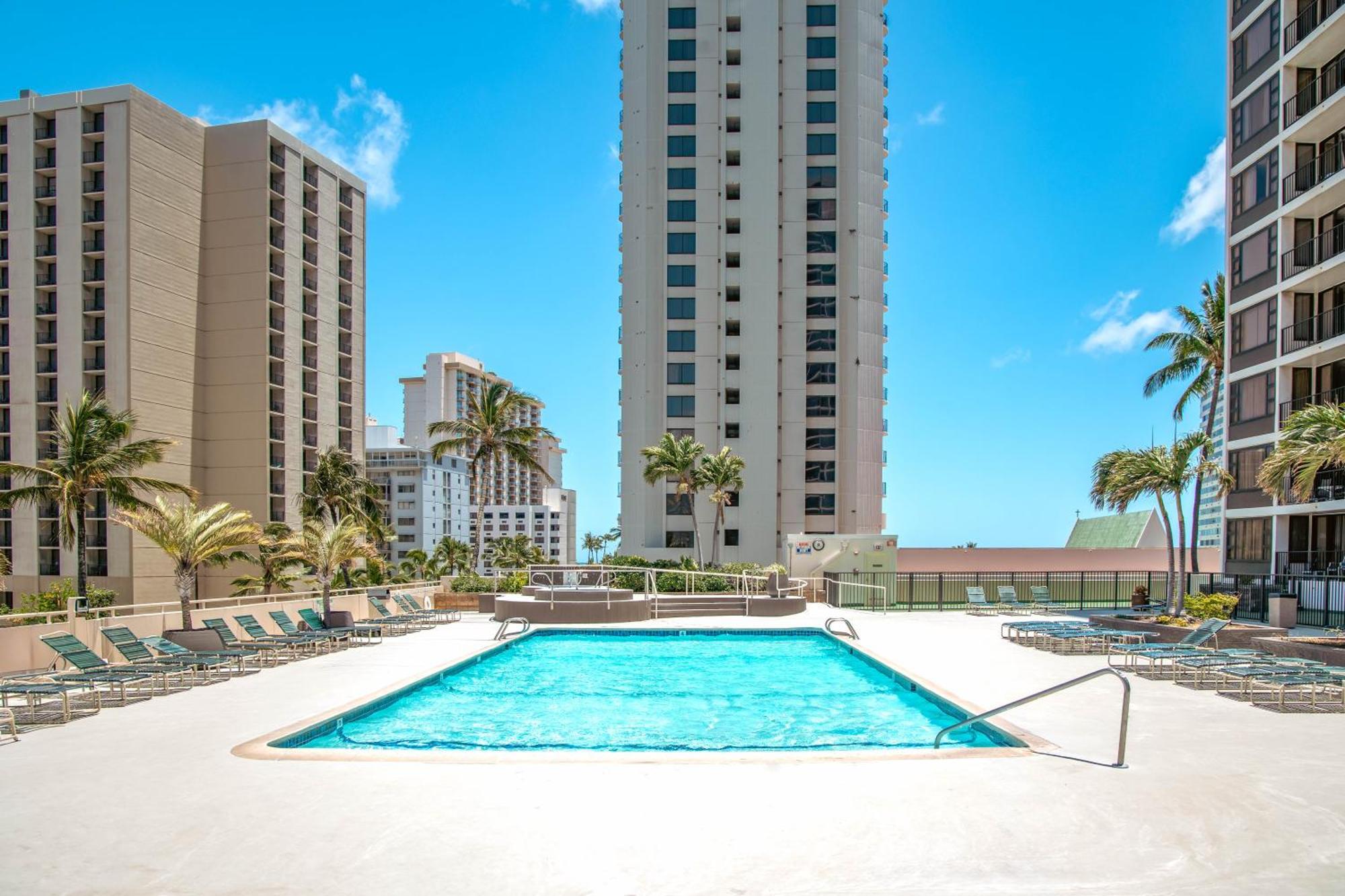 Mountain View Condo Near Beach With Free Parking! Гонолулу Экстерьер фото